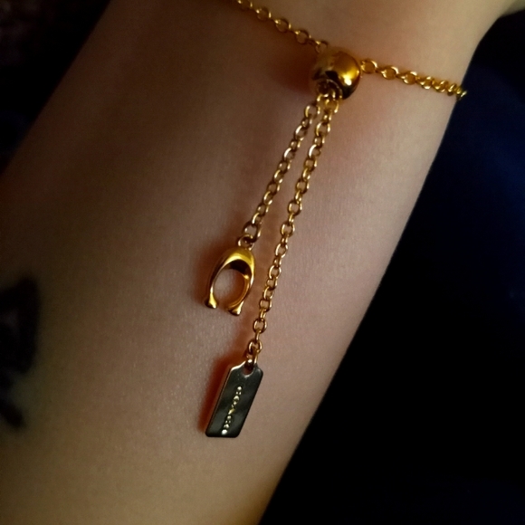 LIMITED EDITION COACH PRIDE BRACELET - Picture 2 of 3